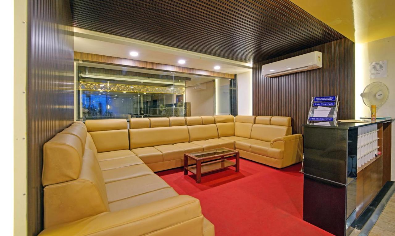 Treebo Trend Lake View Park T Nagar Chennai Exteriör bild