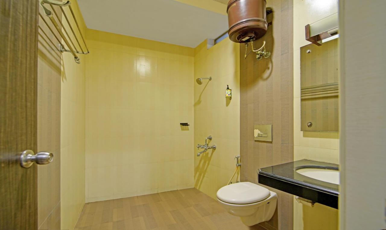 Treebo Trend Lake View Park T Nagar Chennai Exteriör bild