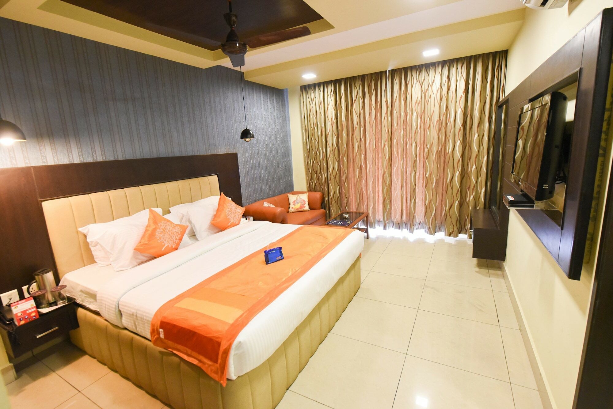 Treebo Trend Lake View Park T Nagar Chennai Exteriör bild